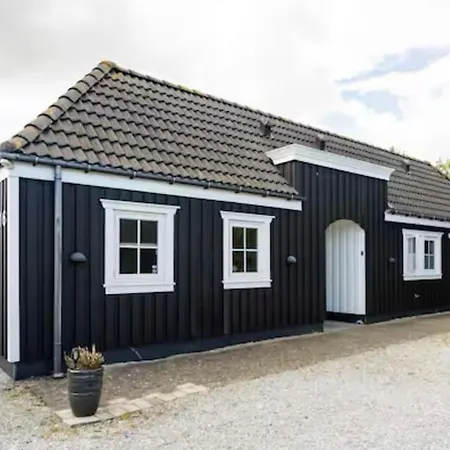Tennis, Outside & Inside And Sauna - Tisvildelund * Vejby