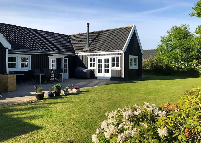 Tennis, Outside & Inside And Sauna - Tisvildelund * Vejby